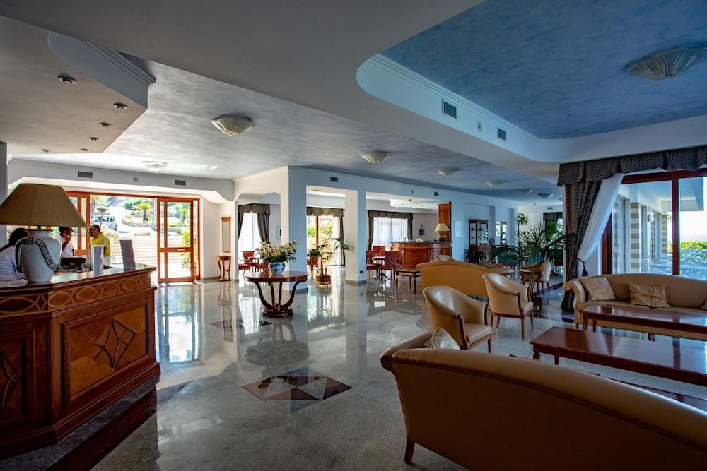 Club Residence La Castellana Belvedere Marittimo Exterior foto